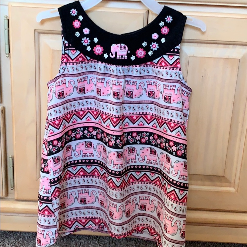🐘Healthtex girls 5T like “New” Top